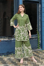 Floral Printed Kurta Set with Straight Pants