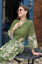 Floral Printed Kurta Set with Straight Pants